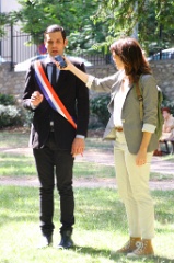 L arbre le Maire et la Mediatheque  37 * 5184 x 3456 * (7.42MB)
